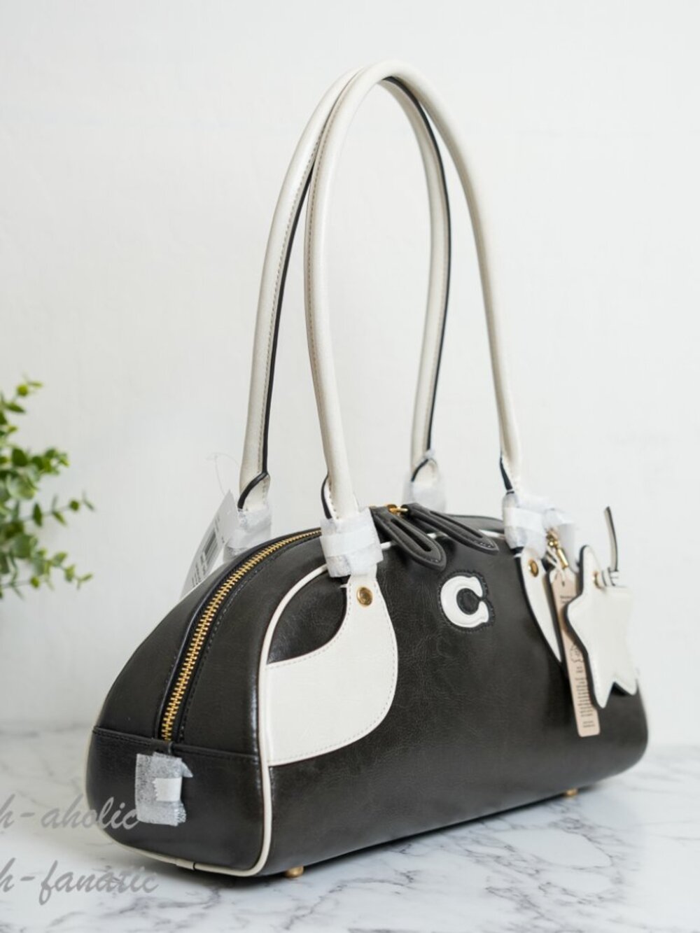 Coach Coachtopia CDU49 Bowling Shoulder Bag Upcrafted Leather Black/Chalk NWT - Picture 5 of 16